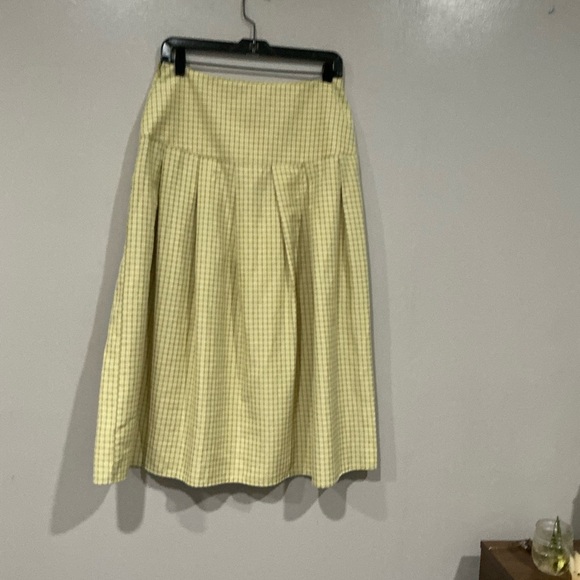 Women’s Checked Pleated Skirt.  Yellow Plaid - Picture 11 of 15